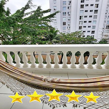 Ap 02 Dorms - Enseada - Com Sacada, Ar-Cond, Wi-Fi, 01 Vaga, Lado Praia 瓜鲁雅 外观 照片