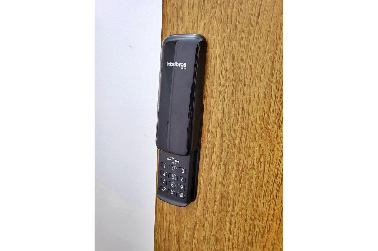 Ap 02 Dorms - Enseada - Com Sacada, Ar-Cond, Wi-Fi, 01 Vaga, Lado Praia 瓜鲁雅 外观 照片